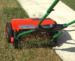 Mantis - Cordless reel mower