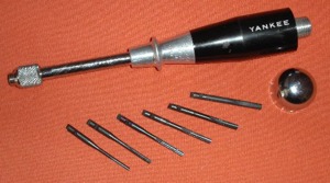 push drill, push drills, push drill bits, Stanley push drill, aluminum push drill, Yankee-style push drill, plastic-handled push drill, Yankee No. 41Y push drill, drill handle that houses drill bits, North Brothers, North Brothers Tools, North Brothers purchased by Stanley, Stanley Tools push drills, Jon Zimmers Antique Tools, chuck adapter for push drills, Stanley Handyman Yankee Push Drill, No. 45 push drill, replacement bits for push drills